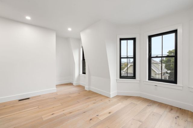 79 Sheridan St 2, Boston, MA 02130