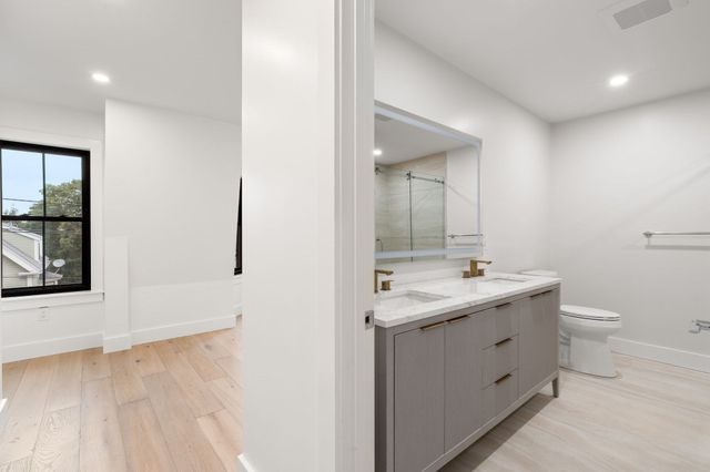 79 Sheridan St 2, Boston, MA 02130