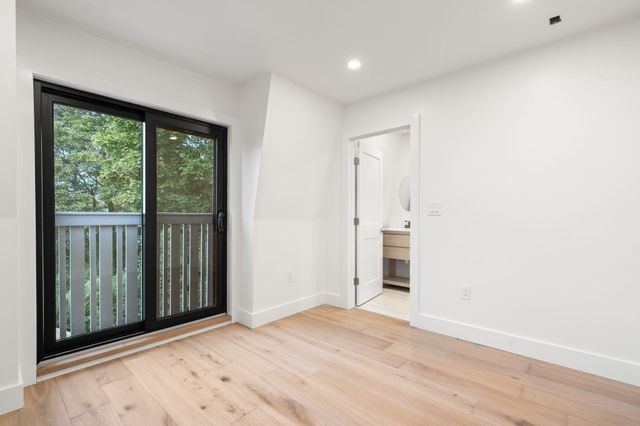 79 Sheridan St 2, Boston, MA 02130
