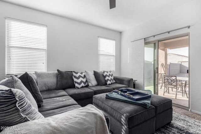 11230 E CLIFFROSE Lane, Florence, AZ 85132