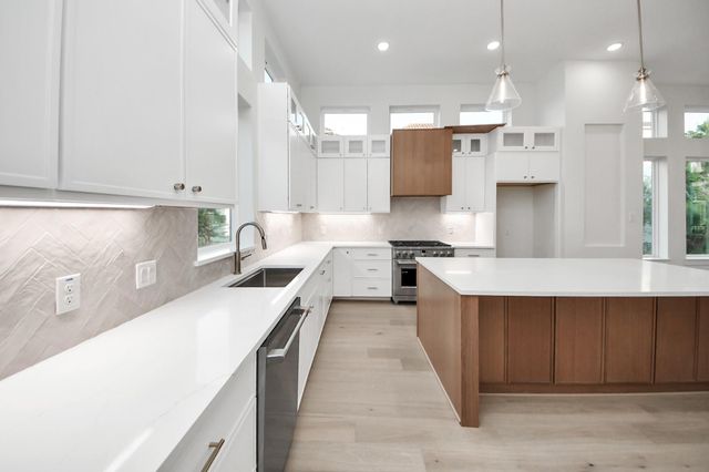 4819 Austin Street B, Houston, TX 77004