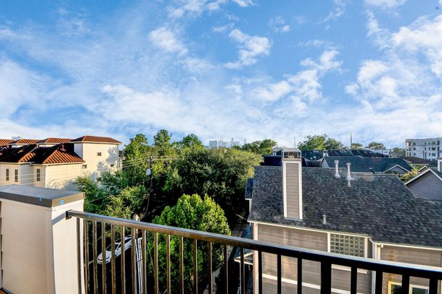 4819 Austin Street B, Houston, TX 77004