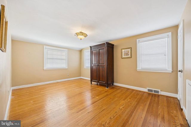 113 JAMES DR, Havertown, PA 19083