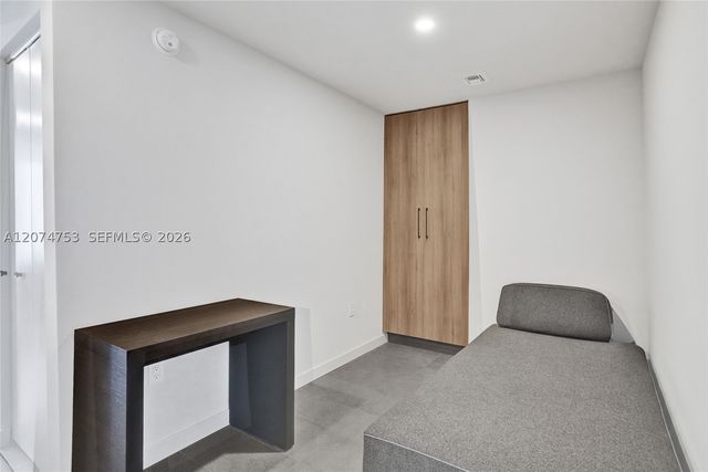 121 NE 5th St 2411, Miami, FL 33132