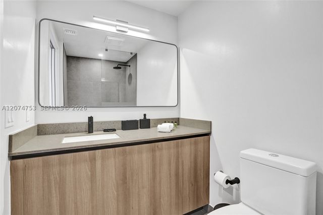 121 NE 5th St 2411, Miami, FL 33132