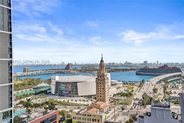 121 NE 5th St 2411, Miami, FL 33132