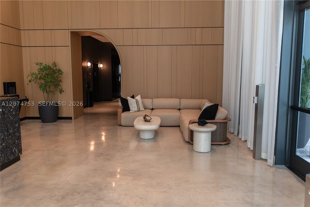 121 NE 5th St 2411, Miami, FL 33132