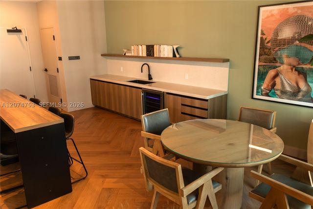 121 NE 5th St 2411, Miami, FL 33132