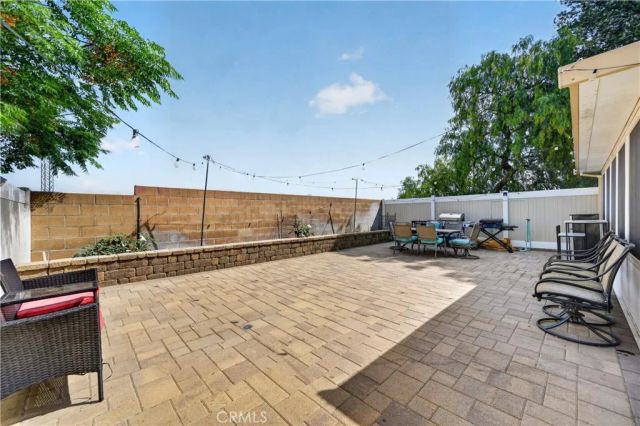 2820 Park Vista Drive, Rialto, CA 92376