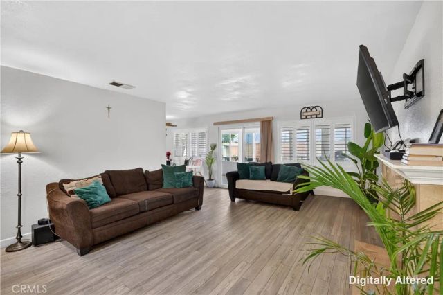 2820 Park Vista Drive, Rialto, CA 92376