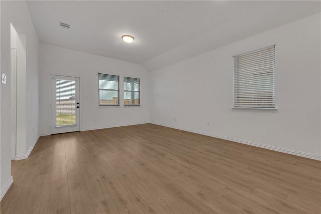 529 Waterhouse Lake Drive, Anna, TX 75409