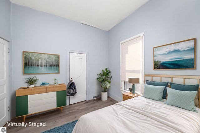 607 Maple Street, Cadillac, MI 49601