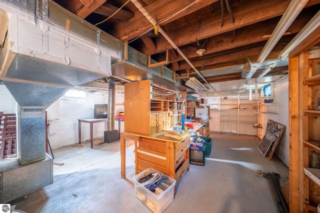 607 Maple Street, Cadillac, MI 49601