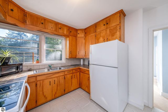 607 Maple Street, Cadillac, MI 49601