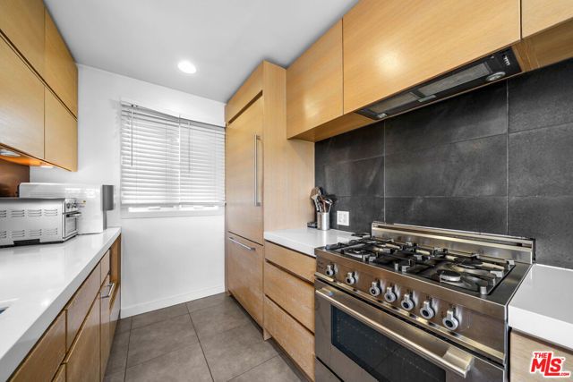 1145 Larrabee Street 19, West Hollywood, CA 90069