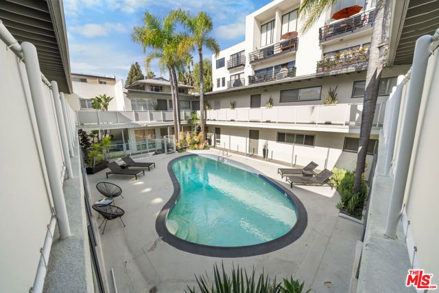 1145 Larrabee Street 19, West Hollywood, CA 90069