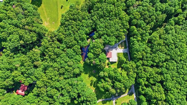 176 Redwood Lane, Corbin, KY 40701