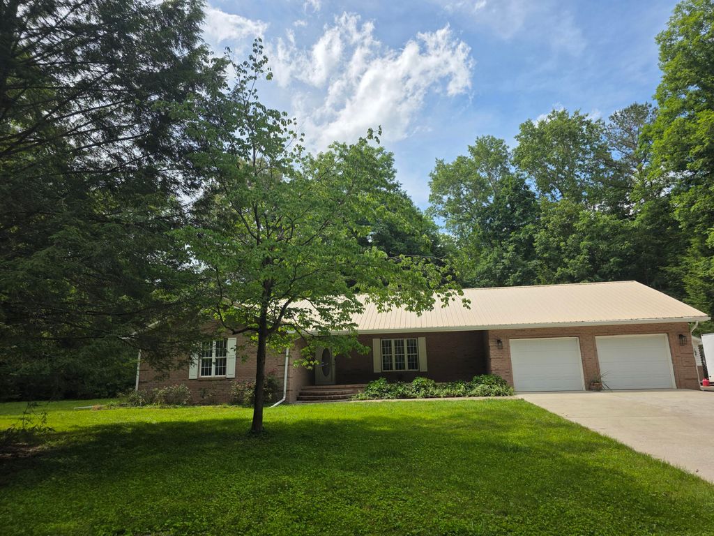 176 Redwood Lane, Corbin, KY 40701