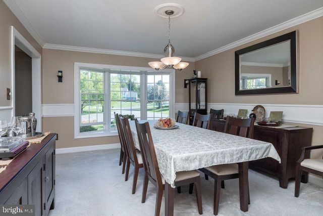 5 KINGBURY CT, Newark, DE 19711