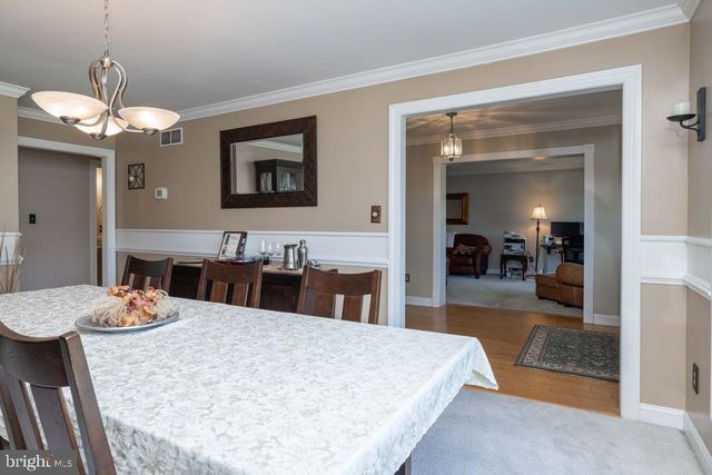 5 KINGBURY CT, Newark, DE 19711
