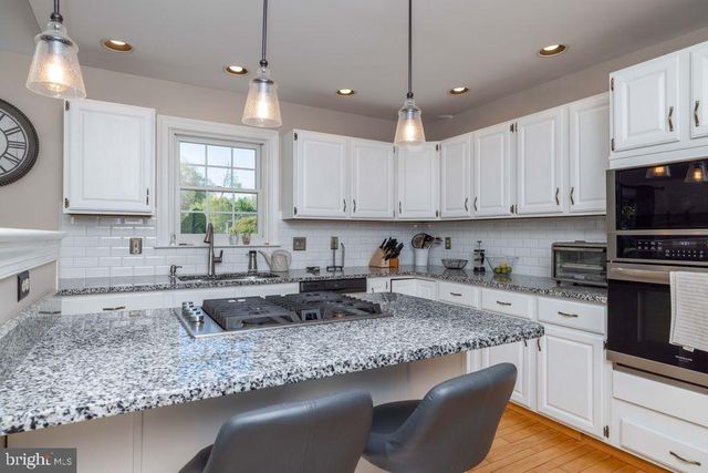 5 KINGBURY CT, Newark, DE 19711
