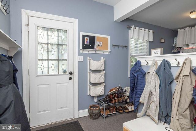 5 KINGBURY CT, Newark, DE 19711