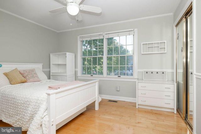 5 KINGBURY CT, Newark, DE 19711