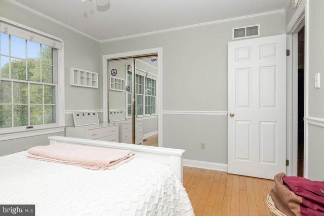 5 KINGBURY CT, Newark, DE 19711