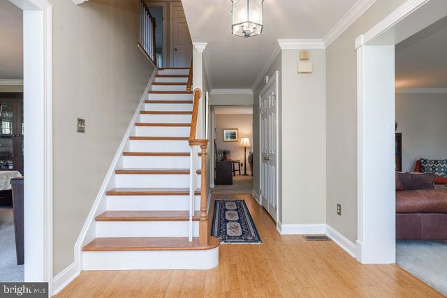 5 KINGBURY CT, Newark, DE 19711