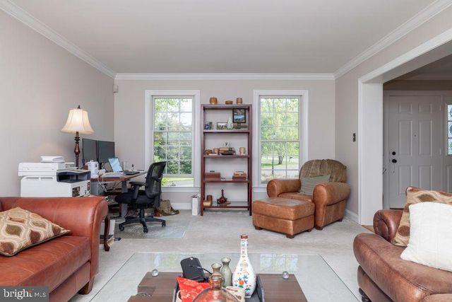 5 KINGBURY CT, Newark, DE 19711