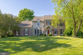 5 KINGBURY CT, Newark, DE 19711