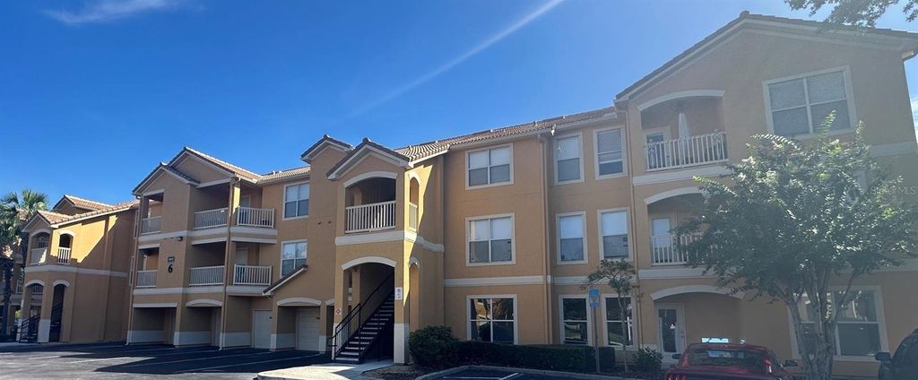 8842 VILLA VIEW CIRCLE 301, Orlando, FL 32821