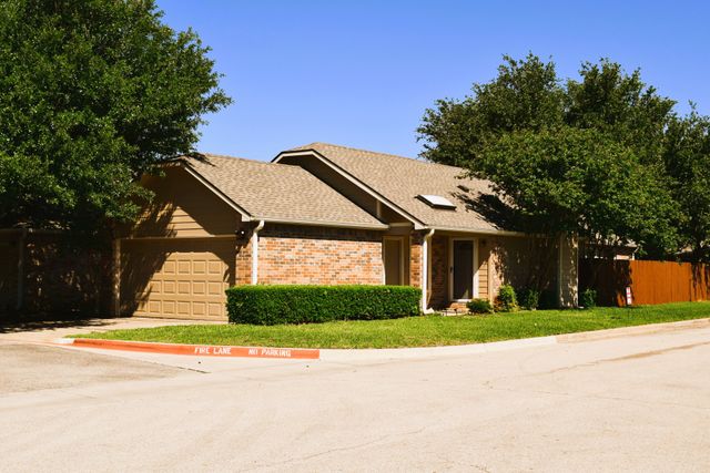 1800 Maplewood Trail, Colleyville, TX 76034