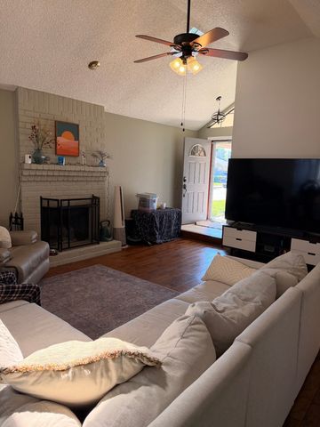 1800 Maplewood Trail, Colleyville, TX 76034