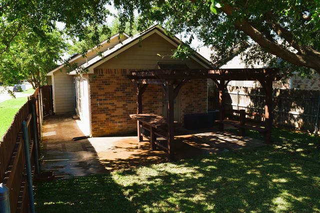 1800 Maplewood Trail, Colleyville, TX 76034