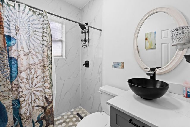 28 NE 165th Street, Miami, FL 33162
