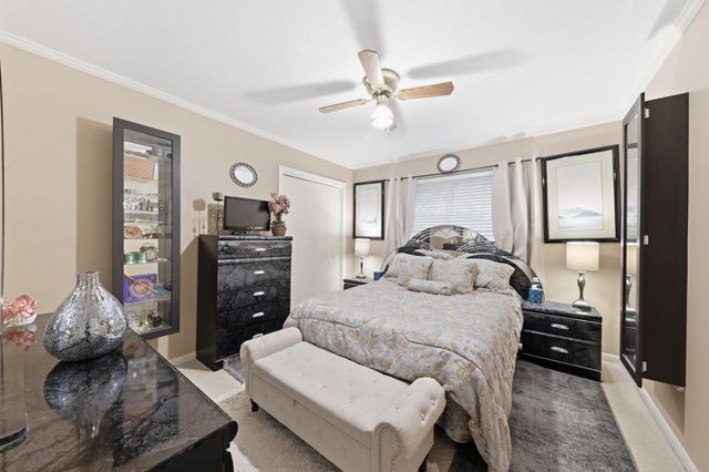 942 Brunswick Circle, Sugar Land, TX 77478