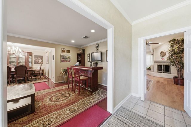 942 Brunswick Circle, Sugar Land, TX 77478