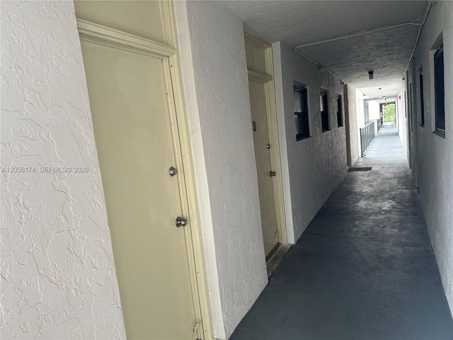 12590 NE 16th Ave 411, North Miami, FL 33161