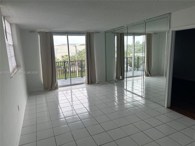 12590 NE 16th Ave 411, North Miami, FL 33161