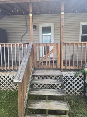 302 W 9th Street West, Huntington, WV 25704