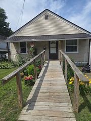 302 W 9th Street West, Huntington, WV 25704