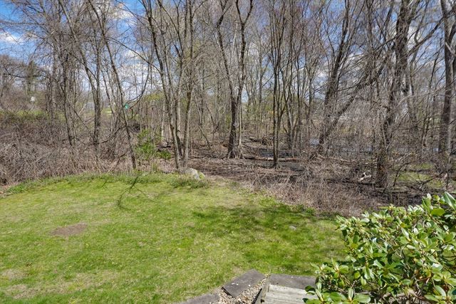 3 Elizabeth Ave, Burlington, MA 01803