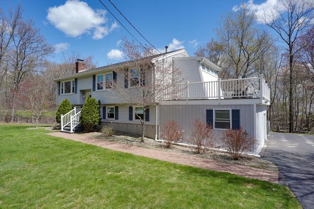 3 Elizabeth Ave, Burlington, MA 01803