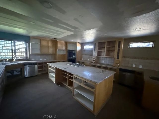 1821 W Columbia, Lancaster, CA 93534