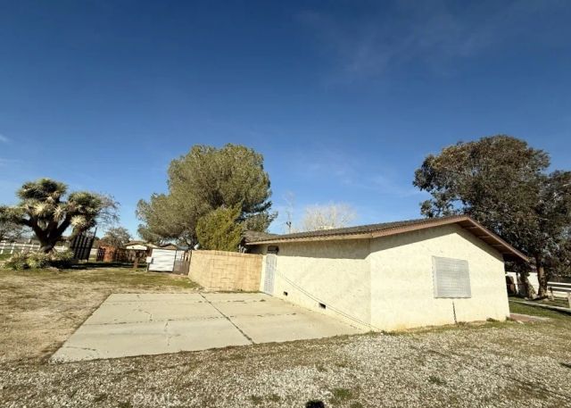 1821 W Columbia, Lancaster, CA 93534