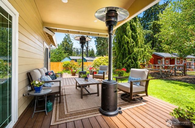 9039 176th Avenue SW, Rochester, WA 98579