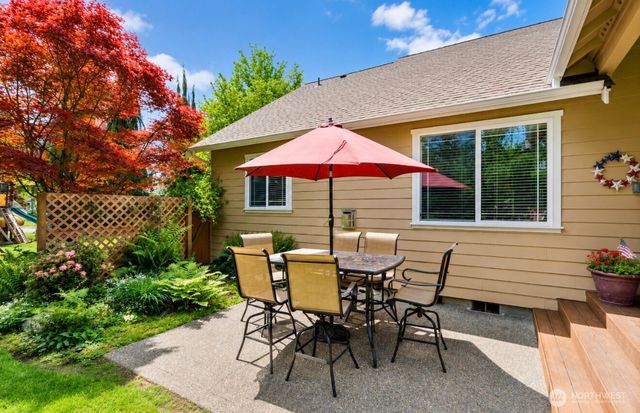9039 176th Avenue SW, Rochester, WA 98579