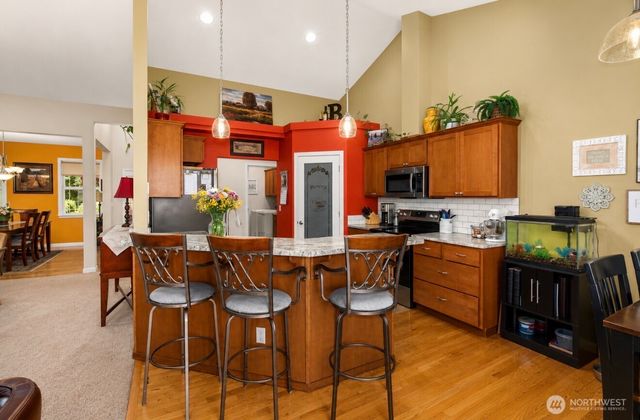 9039 176th Avenue SW, Rochester, WA 98579