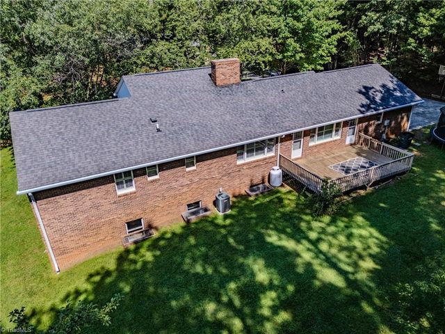 2160 Margaret Drive, Mount Airy, NC 27030
